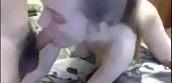  nice tit brunette fucking on webcam